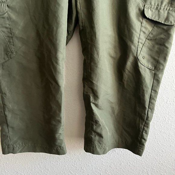 Columbia Women's Bit O Backside Green Capri Pants Size 6 Style AL8319 - Picture 3 of 11